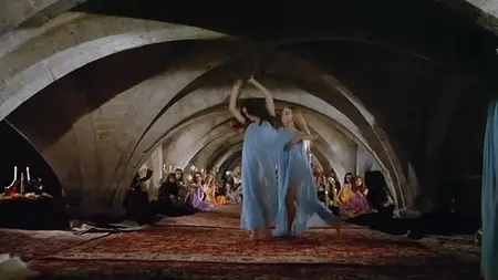 Girl Slaves of Morgana Le Fay (1971) [MultiSubs]