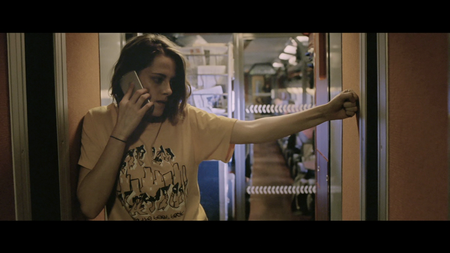 Personal Shopper (2016)