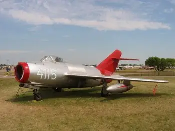 MiG-15bis Fagot Walk Around