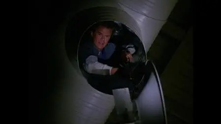 MacGyver S03E02