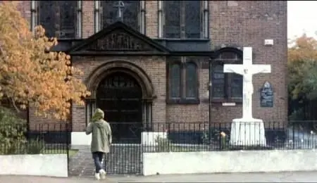 Ken Loach-Raining Stones (1993)