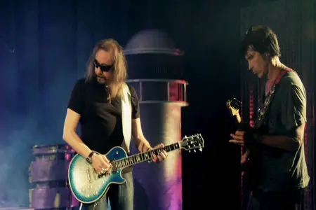 Ace Frehley - Behind The Player [DVD9] (2010)