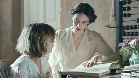 The Childhood of a Leader (2015)