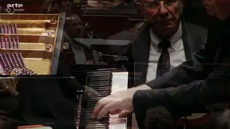 (Arte) Le Frankfurt Radio Symphony Orchestra sous la direction d’Andrés Orozco-Estrada, avec Emanuel Ax au piano (2015)