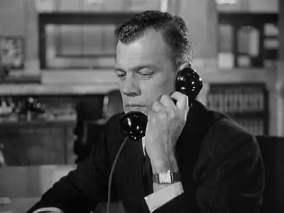The Steel Trap (1952)