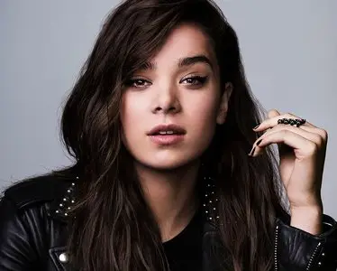 Hailee Steinfeld - Radio Disney Awards 2015 Portraits by Justin Campbell