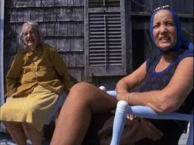 The Beales of Grey Gardens (2006) [The Criterion Collection #361]