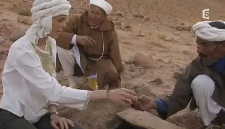 (Fr5) Fourchette et sac à dos : Destination Maroc (2011)