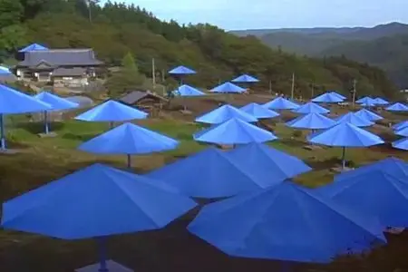 Plexifilms - Umbrellas: with Christo and Jeanne-Claude (2005)