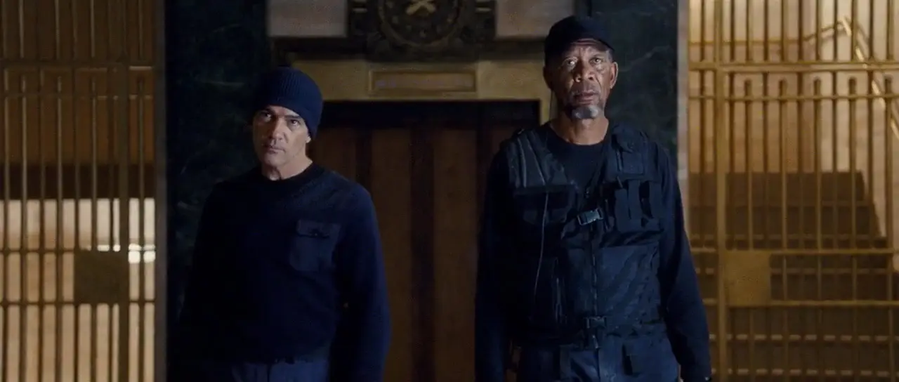 Thick as Thieves (2009)
