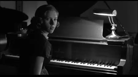 The Man Who Wasn't There / O Homem que Não Estava Lá (2001) [Re-UP]