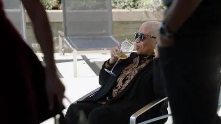 Imposters S01E03