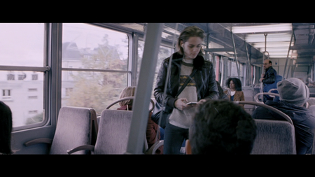 Personal Shopper (2016)