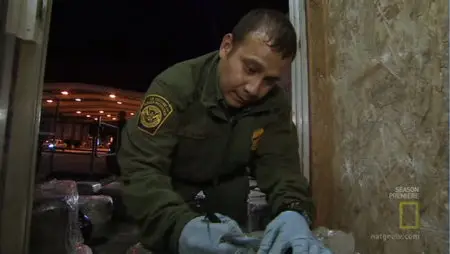 Border Wars SE0202 Checkpoint Texas