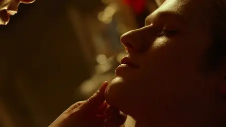 Crush (2013)
