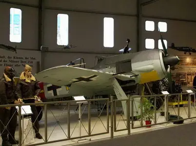 Focke-Wulf Fw-190A-8 Walk Around