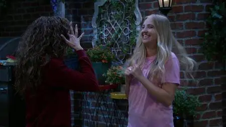 K.C. Undercover S03E25