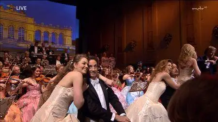 Andre Rieu - Semper Opera Ball 2017 [HDTV 720p]
