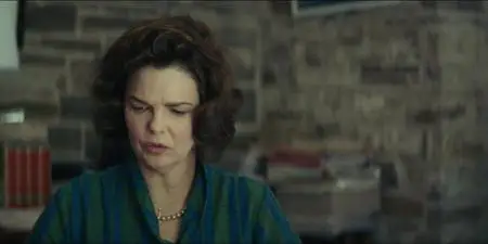 Mrs. America S01E01