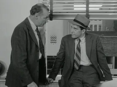 The Captive City (1952)