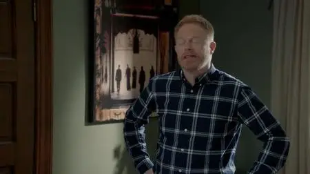 Modern Family S09E12