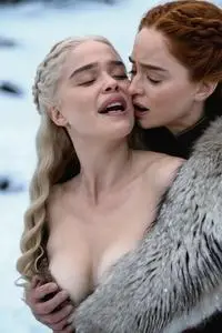 Daenerys Targaryen and Sansa Stark (Textless)