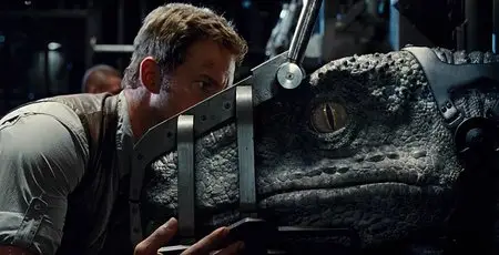 Jurassic World (2015)