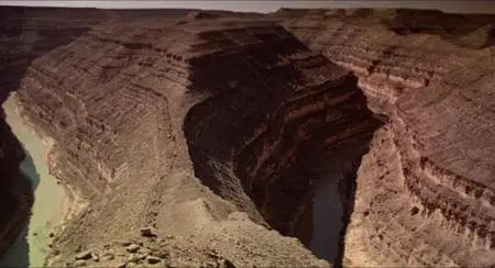 Koyaanisqatsi (1982)