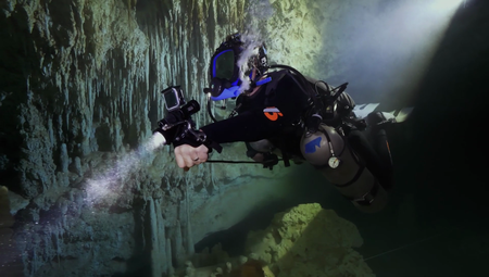 BBC - Undiscovered Worlds: Mexico (2019)