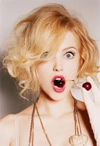 Jani Askevold - Ellen Von Unwerth Photoshoot