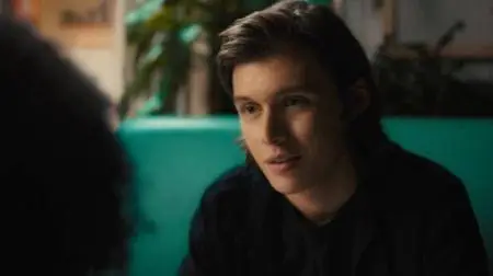 Everything, Everything (2017)