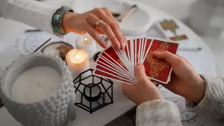 Professional Tarot Reading Mastery: From Basics To Business