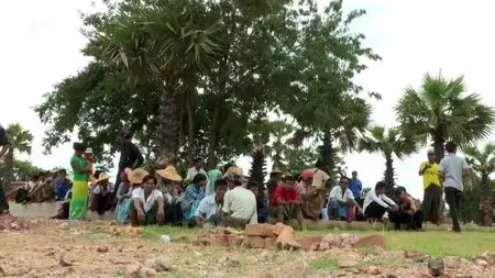 CH4 Unreported World - Burma: The Village that Took on the Generals (2012)
