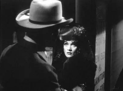 (Western) Les Ecumeurs avec M.Dietrich, J.Wayne [DVDrip] 1942