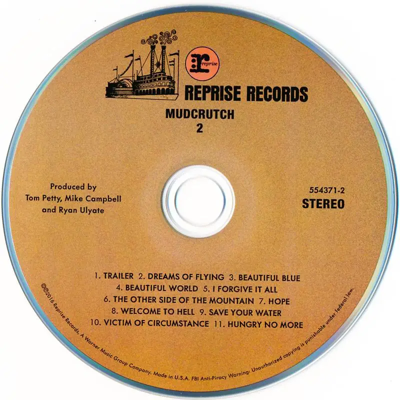Tom petty love is a long road. Mudcrutch Mudcrutch. Компакт-диск Mudcrutch 2. Mudcrutch - 2 (2016). The three degrees International 1975.