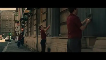 Curfew S01E01