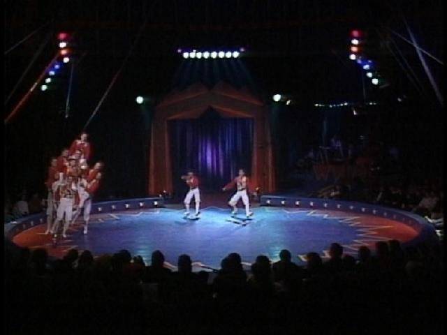 Cirque Du Soleil: Le Cirque Reinvente (1987) [ReUp]
