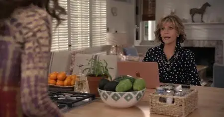 Grace and Frankie S04E04