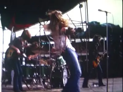 Led Zeppelin - Immigrant Song (Live)