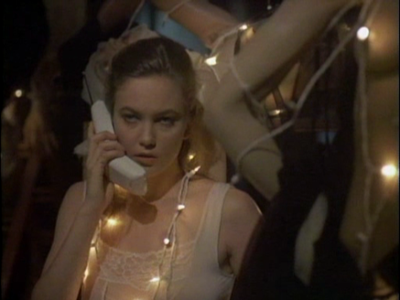 Lady Beware (1987) 