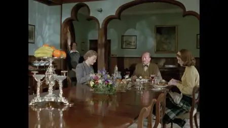 Miss Marple: The Murder at the Vicarage (1986)