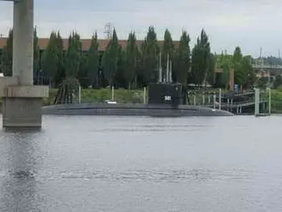 USS Blueback SS-581 Walk Around