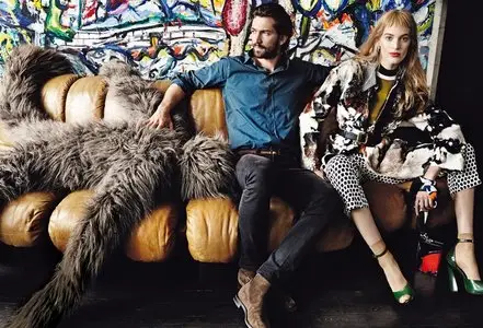 Vanessa Axente & Michiel Huisman by Mario Testino for Vogue US October 2014