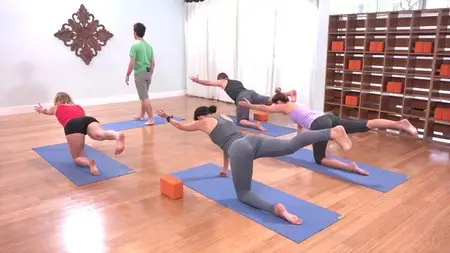 The Yoga Collective - Cross Train 60 with Travis Eliot (2015)