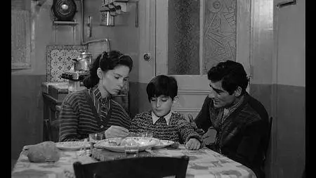 The Two of Us (1967) [The Criterion Collection #388 - OUT OF PRINT]