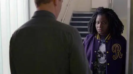 Crazyhead S01E01-E06 FiNAL FRENCH