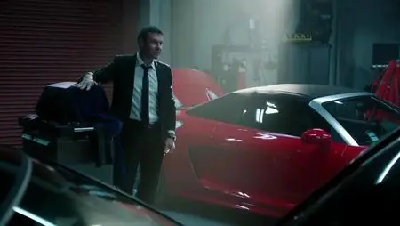 Transporter: The Series S01E01