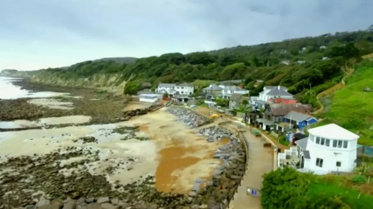 Channel 4 - Coastal Villages Series 1 (2017)