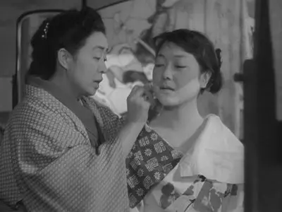 Akasen Chitai / Street of Shame (1956)