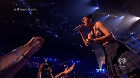 Katy Perry - iHeartRadio Music Festival (2013) [HDTV, 1080i]